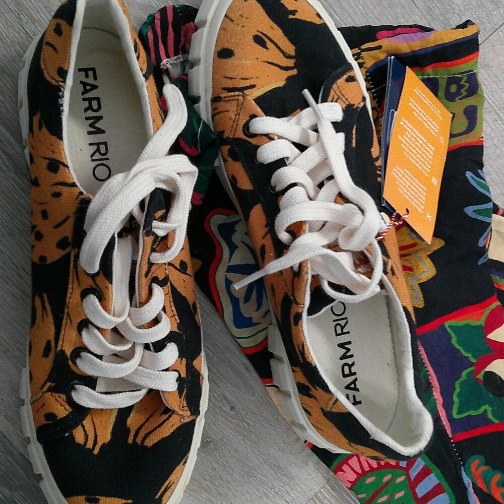 Farm Rio Birds Womens US 9 Athletic Shoes Black Yellow Banana Platform Sneakers